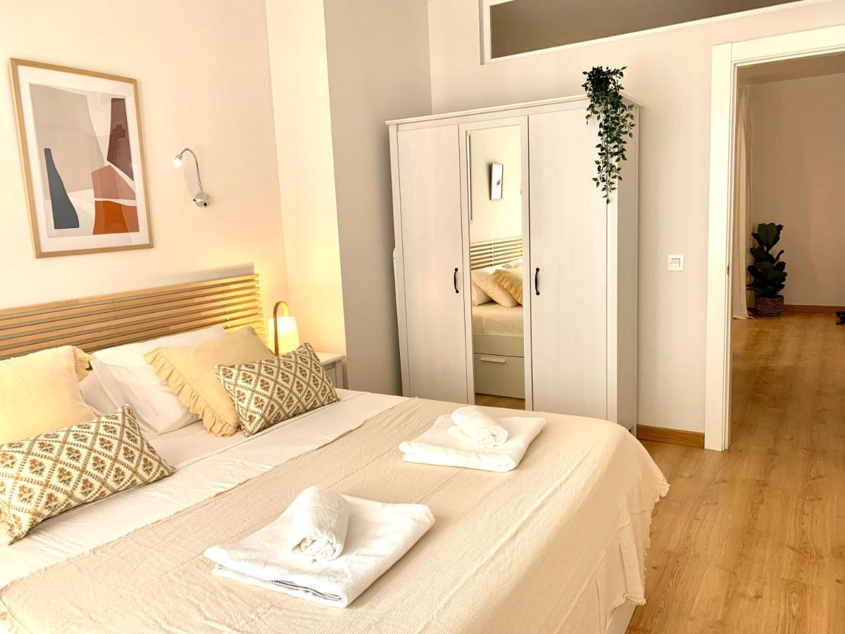 Homely Malaga Plaza Del Teatro Εξωτερικό φωτογραφία