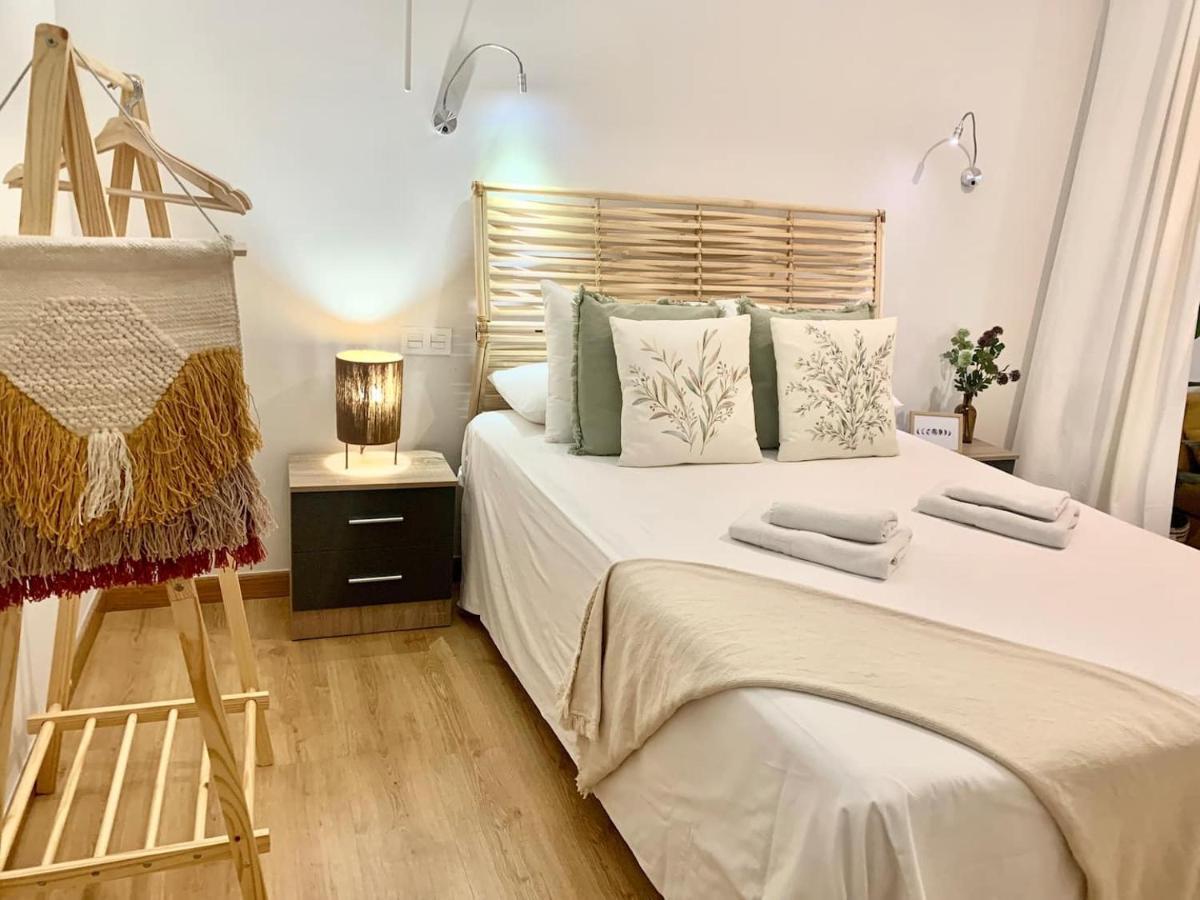 Homely Malaga Plaza Del Teatro Εξωτερικό φωτογραφία